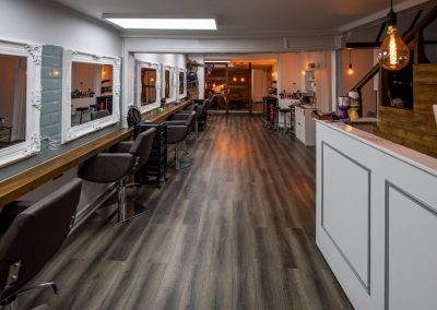 Maldon Inside - Salon Central